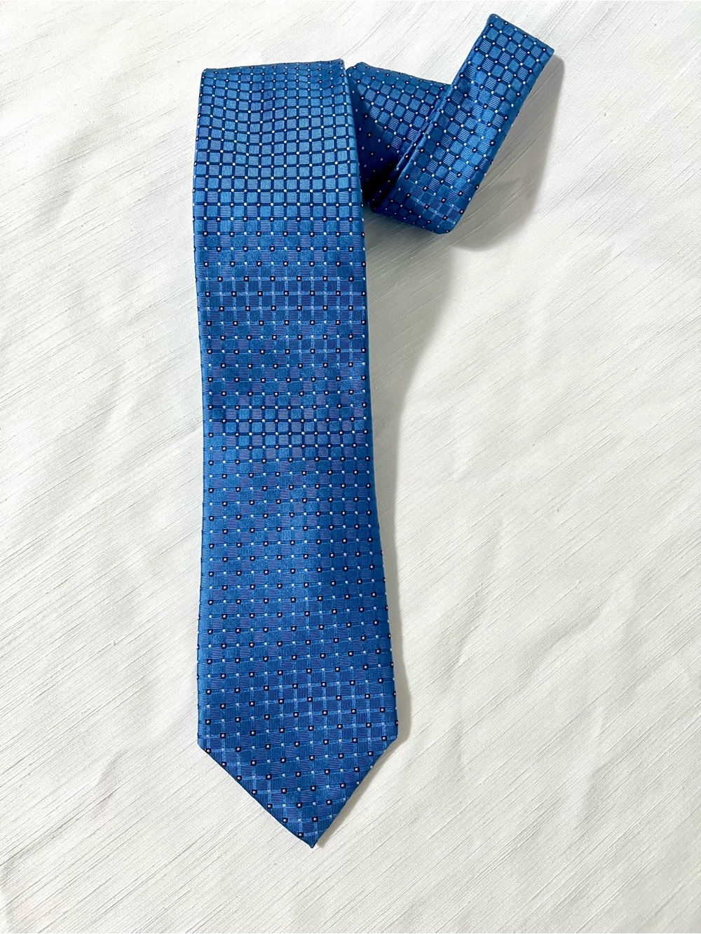 Club Room Bright Blue Micro-Check Men's Tie